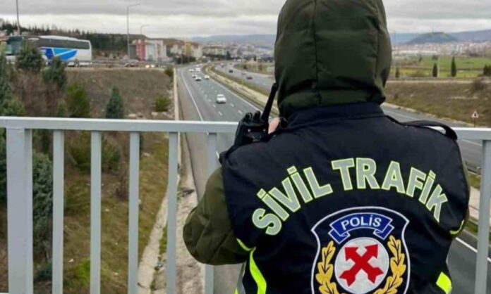 Bozüyük’te Trafik Güvenliği İçin Drone Destekli Denetimler Sıklaştırıldı