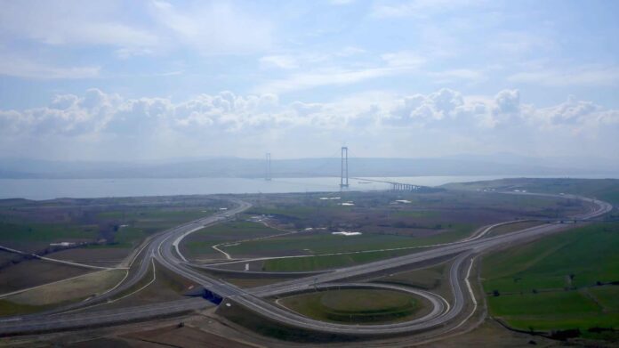 1915 Çanakkale Köprüsü ve Otoyolu, 4 Yılda 135 Milyar Lira Ekonomik Fayda Yarattı