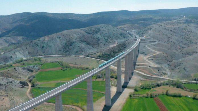 Ankara–Eskişehir Yüksek Hızlı Tren Hattı 17 Yılda 21,4 Milyon Yolcuya Hizmet Sundu