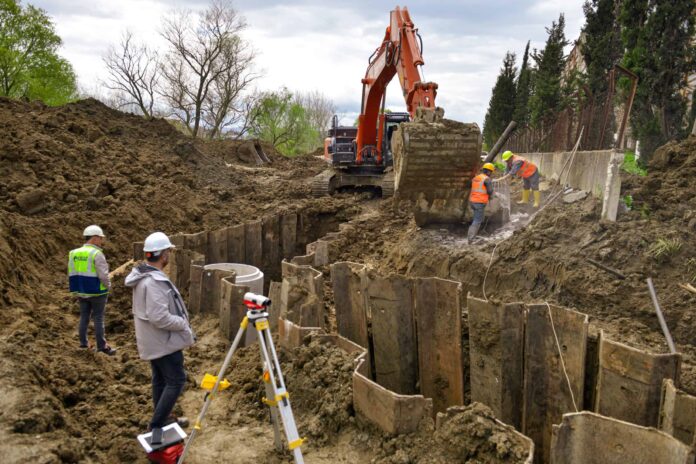 Bursa Özlüce’de Yeni Kollektör Hattı ile Ayvalı Dere’nin Temizlenmesine Yönelik Kalıcı Altyapı Hamlesi